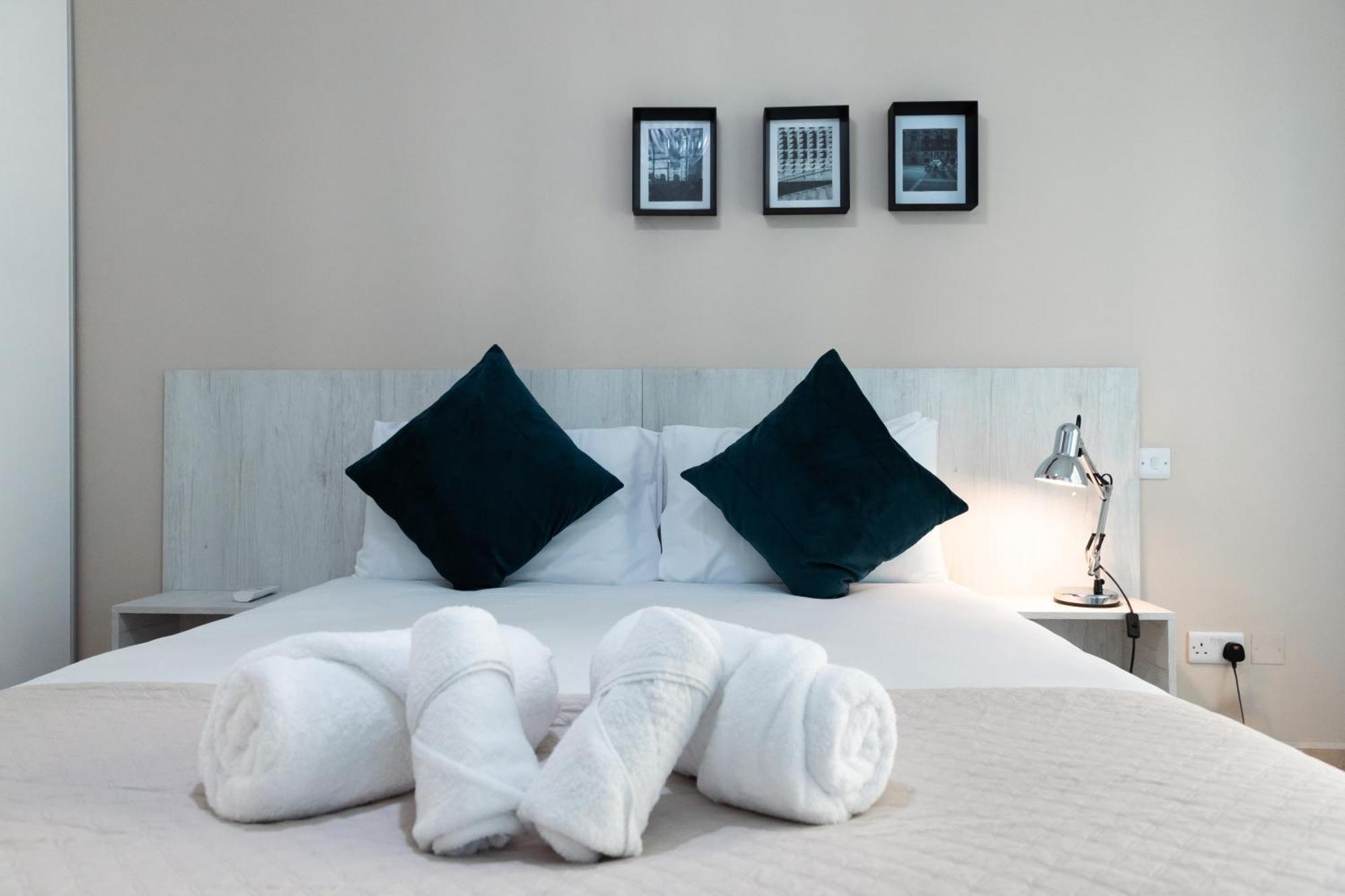 Luxury Seafront 3Br With Pool By Arcobnb Слима Экстерьер фото
