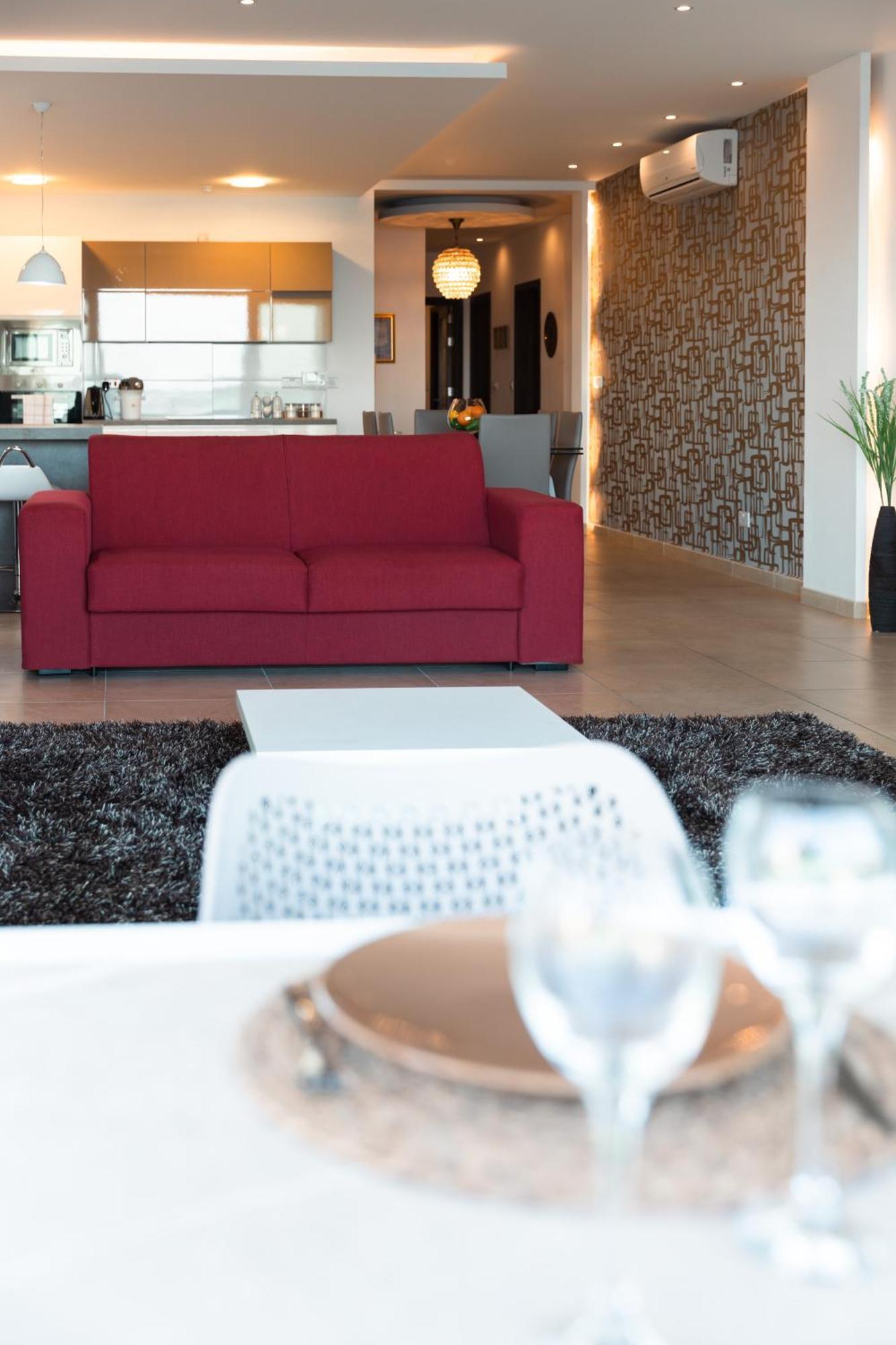 Luxury Seafront 3Br With Pool By Arcobnb Слима Экстерьер фото