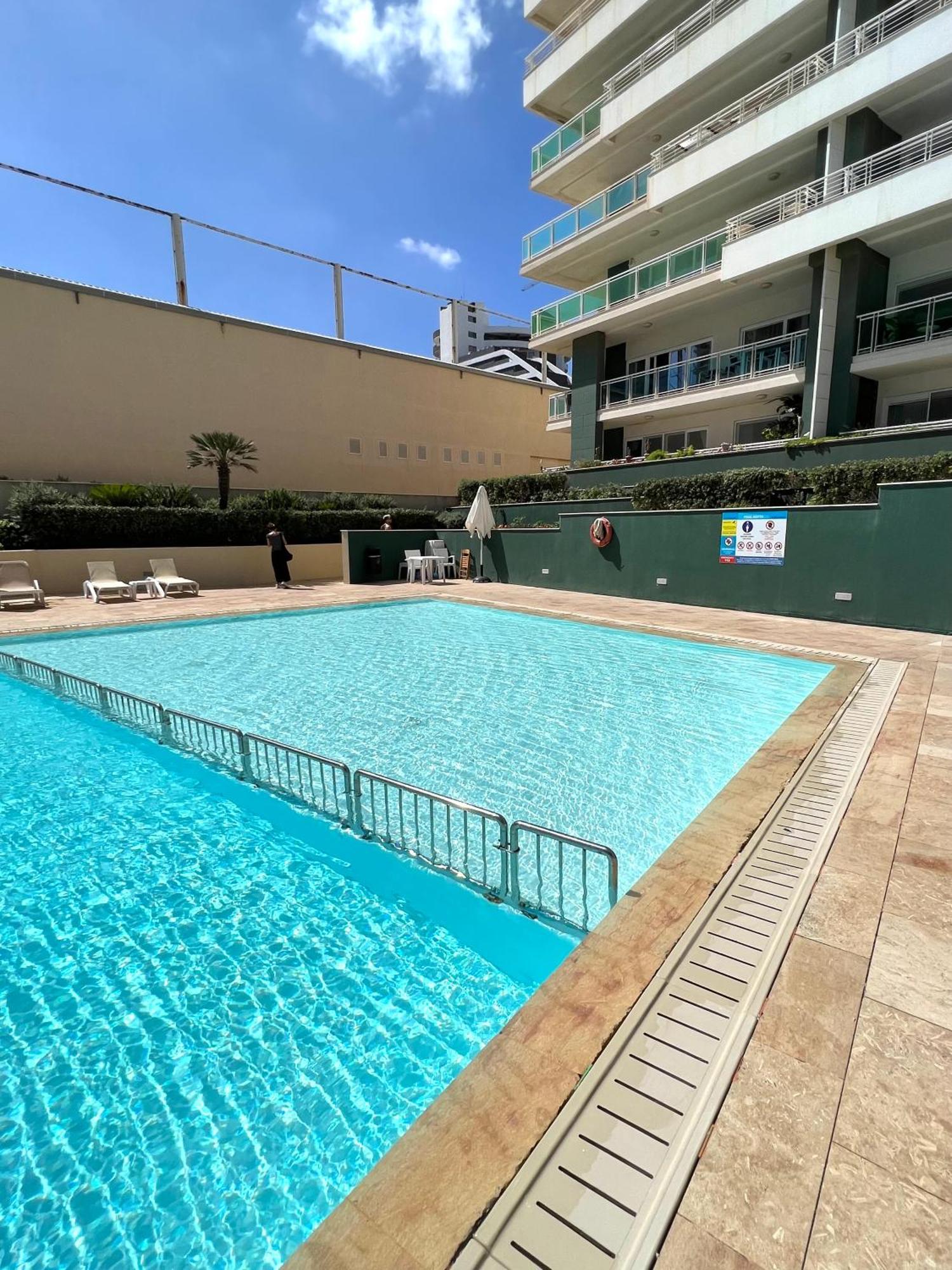 Luxury Seafront 3Br With Pool By Arcobnb Слима Экстерьер фото